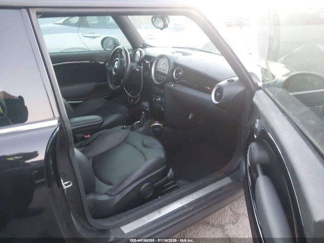 2012 MINI COOPER S WMWSV3C57CT387245 Photo 4