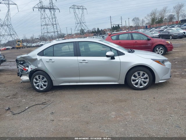 Toyota COROLLA LE 2026 5YFB4MDE3TP371836 Image 14