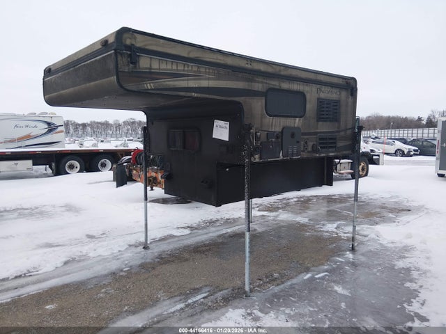 Продажа на аукционе авто 2018 Forest River Pick Up Bed Camper, vin: 4X4SSZ208JN108689, номер лота: 44166416