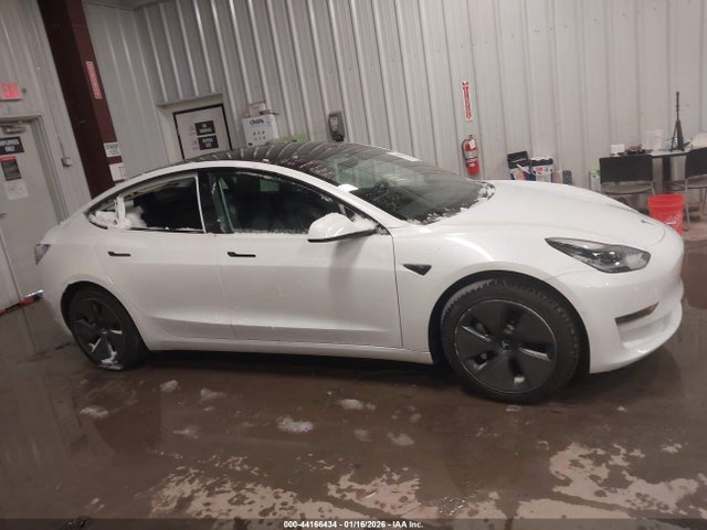 Tesla Model 3 Standard Range Plus Rear-wheel Drive 2021 5YJ3E1EA3MF096428 Image 13