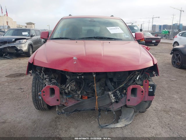 3C4PDCBB7KT798828 Dodge JOURNEY SE