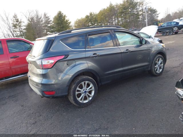 2018 FORD ESCAPE 1FMCU9GD1JUA88111 Photo 3