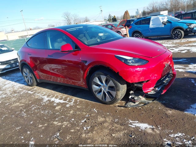 2023 TESLA MODEL Y 7SAYGAEEXPF699239 Photo 0