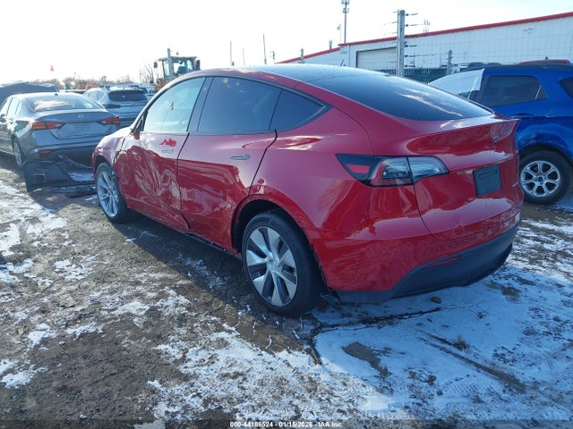 2023 TESLA MODEL Y 7SAYGAEEXPF699239 Photo 2