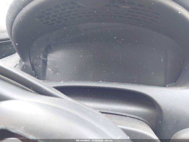 2017 JAGUAR XJ SAJWA1C71H8W12440 Photo 6