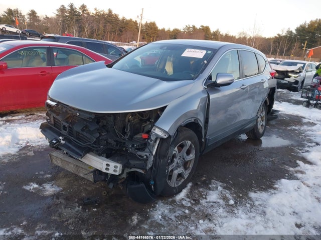 2019 HONDA CR-V JHLRW2H59KX010976 Photo 1