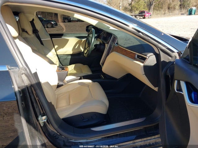 2017 TESLA MODEL S 5YJSA1E27HF190642 Photo 4