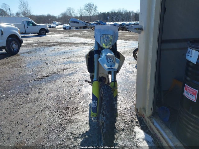 Продаж на аукціоні авто 2018 Husqvarna Fc 350, vin: VBKUXP434JM230286, номер лоту: 44166643