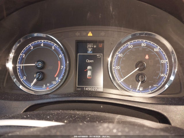 5YFBURHE0HP709773 Toyota COROLLA SE