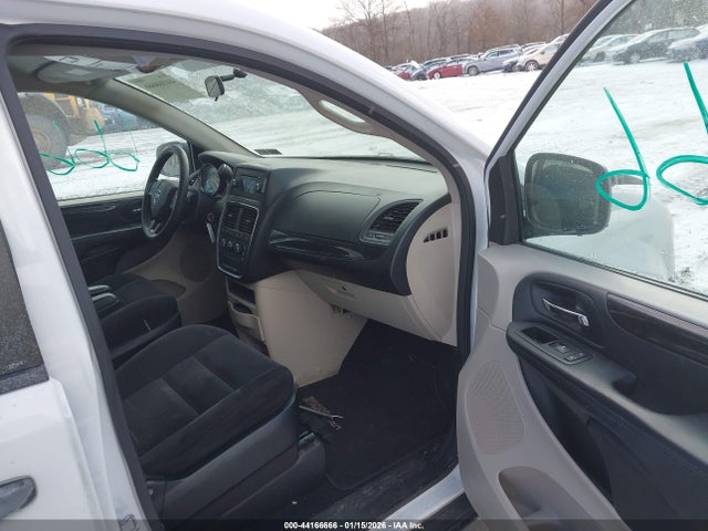 44166666 :رقم المزاد ، 2C4RDGBG3ER223452 vin ، 2014 Dodge Grand Caravan American Value Pkg مزاد بيع