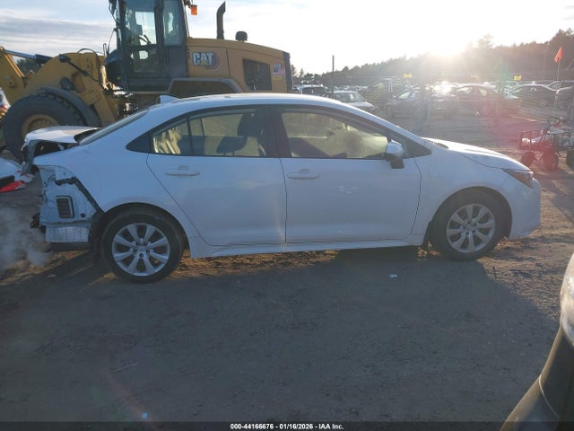 Toyota COROLLA LE 2022 JTDEPMAE2NJ203489 Image 14