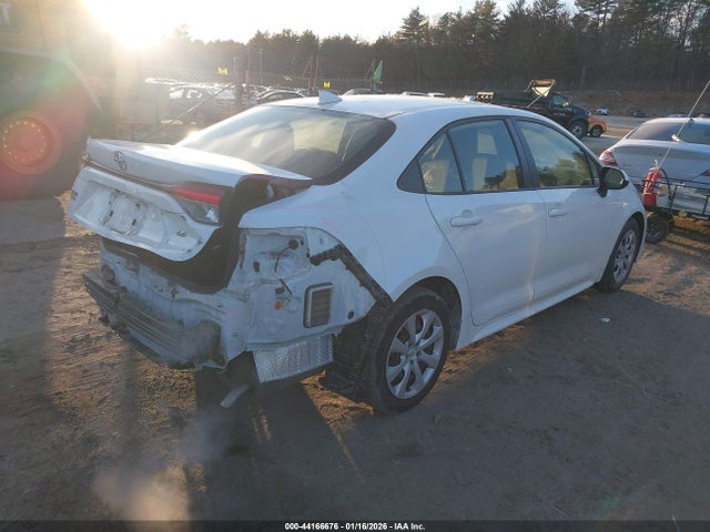Toyota COROLLA LE 2022 JTDEPMAE2NJ203489 Image 4