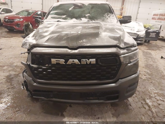 Aukcja sprzedaży 2025 Ram 1500 Big Horn  4x4 5'7 Box, vin: 1C6RRFFG3SN203840, numer aukcji: 44166677