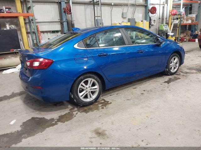 1G1BE5SM8J7141214 Chevrolet Cruze Lt Auto