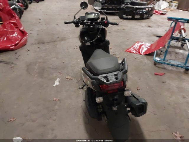 RKRSEH9Y9RA006042 Yamaha YW125