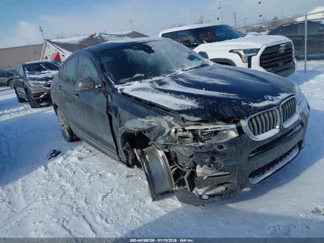 2018 BMW X4 5UXXW7C54J0W64234
