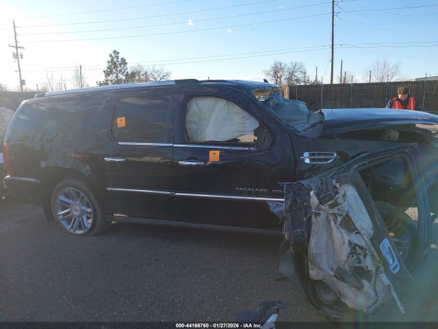 Продажа на аукционе авто 2009 Cadillac Escalade Esv Platinum Edition, vin: 1GYFK36239R159435, номер лота: 44166760