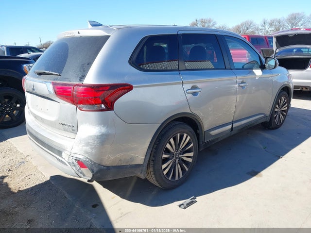 2019 MITSUBISHI OUTLANDER JA4AD3A35KZ019008 Photo 3