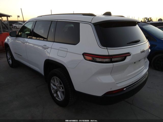 2023 JEEP GRAND CHEROKEE L 1C4RJJAG2P8901582 Photo 2