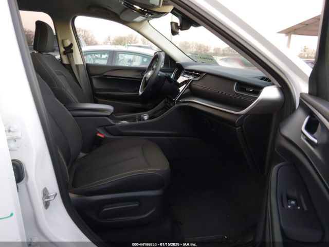 2023 JEEP GRAND CHEROKEE L 1C4RJJAG2P8901582 Photo 4