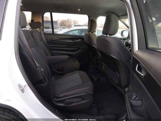 2023 JEEP GRAND CHEROKEE L 1C4RJJAG2P8901582 Photo 7