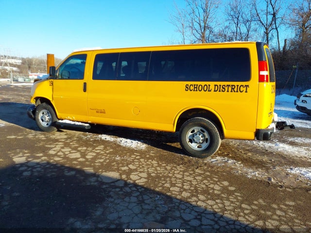 1GNZGZBG5E1119057 Chevrolet Express 3500 Ls