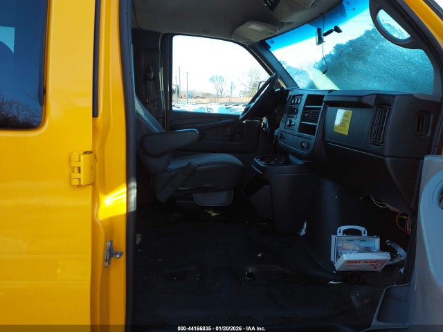 1GNZGZBG5E1119057 Chevrolet Express 3500 Ls