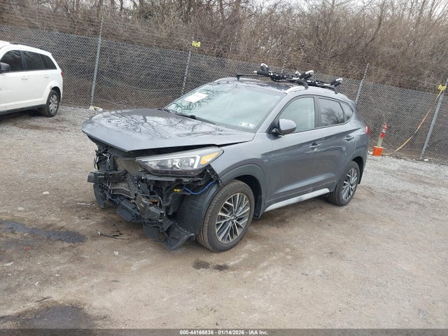 KM8J3CALXKU934745 Hyundai TUCSON SEL