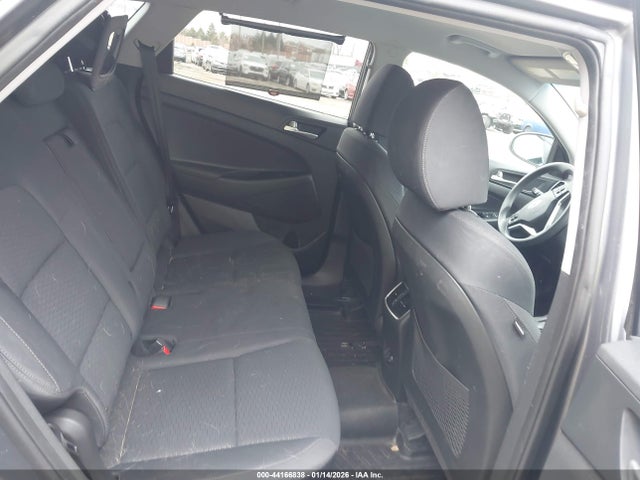 KM8J3CALXKU934745 Hyundai TUCSON SEL