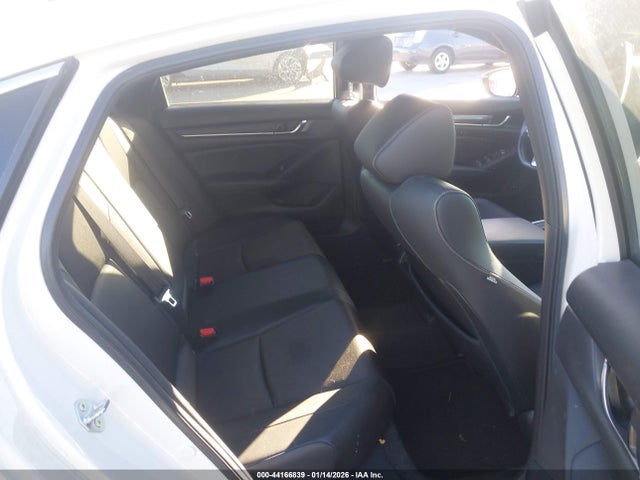 1HGCV1F37NA033053 Honda Accord Sport