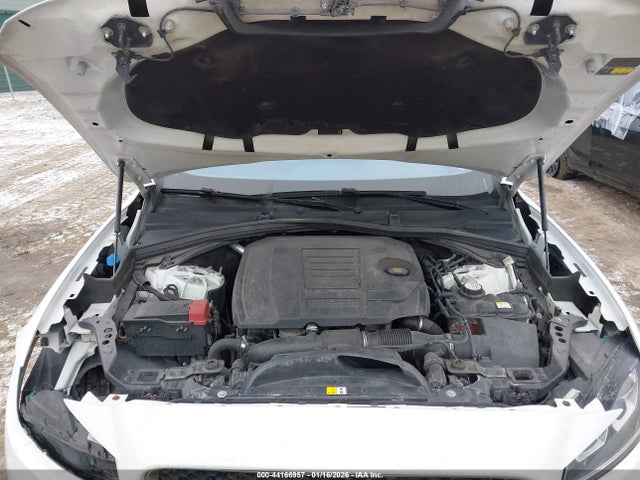 2018 JAGUAR F-PACE SADCJ2FX8JA270264 Photo 9