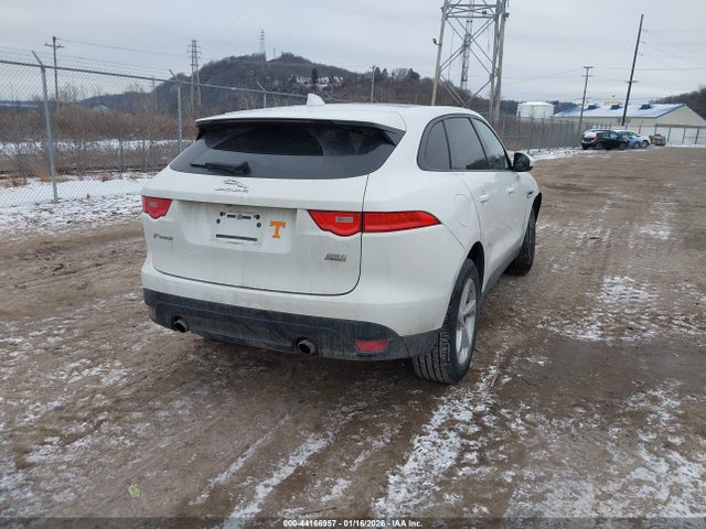2018 JAGUAR F-PACE SADCJ2FX8JA270264 Photo 3