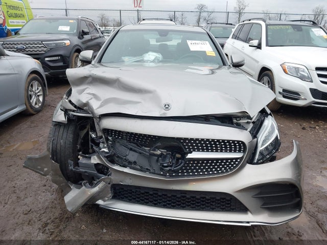 2020 Mercedes-benz C 300 4matic მანქანა იყიდება აუქციონზე, vin: 55SWF8EB7LU329266, აუქციონის ნომერი: 44167117