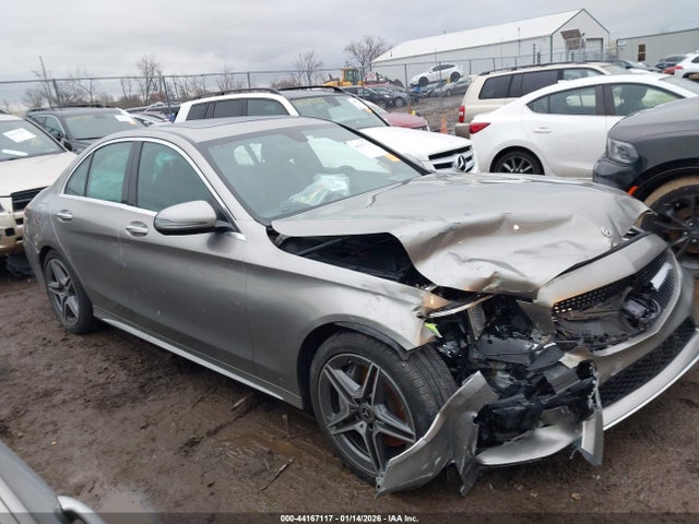 2020 Mercedes-benz C 300 4matic მანქანა იყიდება აუქციონზე, vin: 55SWF8EB7LU329266, აუქციონის ნომერი: 44167117