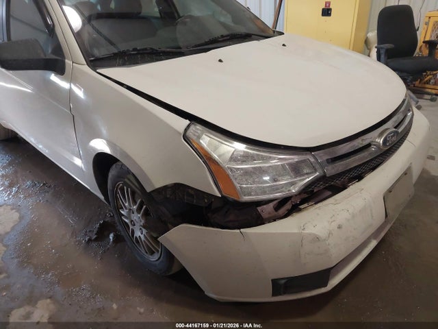Продаж на аукціоні авто 2011 Ford Focus Se, vin: 1FAHP3FN3BW201268, номер лоту: 44167159