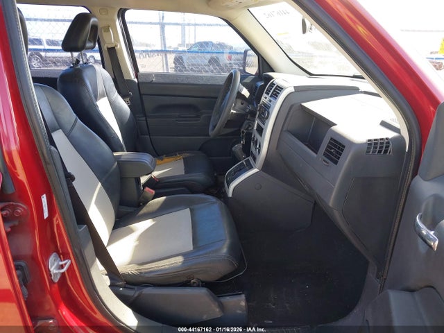44167162 :رقم المزاد ، 1J8FT28088D729149 vin ، 2008 Jeep Patriot Sport مزاد بيع