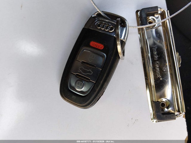 44167171 :رقم المزاد ، WAULFAFH0DN001217 vin ، 2013 Audi A5 2.0t Premium مزاد بيع