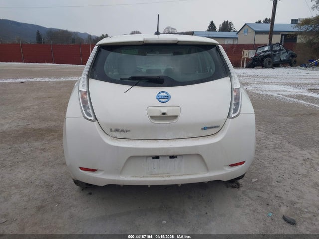 Nissan LEAF SV 2015 1N4AZ0CP1FC311579 Image 16