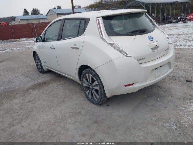 Nissan LEAF SV 2015 1N4AZ0CP1FC311579 Image 3