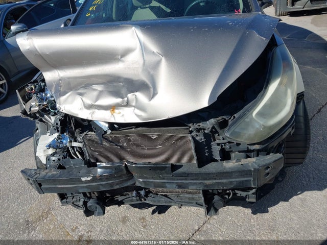 2014 Hyundai Elantra Se მანქანა იყიდება აუქციონზე, vin: 5NPDH4AE0EH481258, აუქციონის ნომერი: 44167216