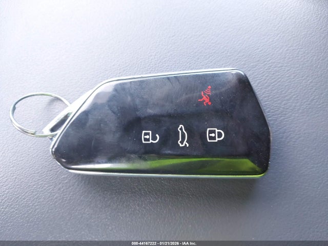 1V2WNPE89PC036702 Volkswagen Id.4 Awd Pro S