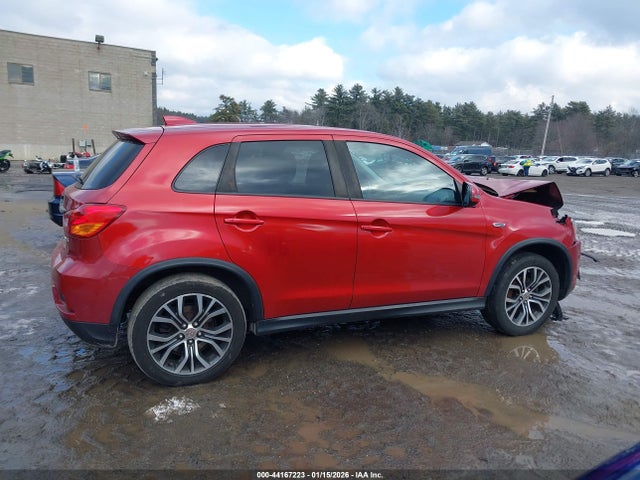 JA4AR3AW9JU014319 Mitsubishi Outlander Sport 2.4 Se