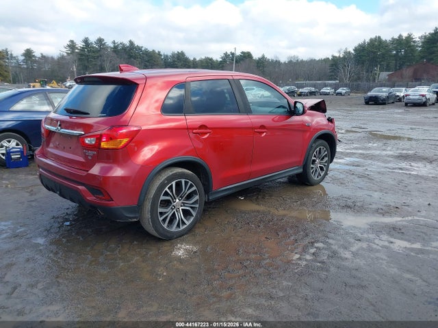 JA4AR3AW9JU014319 Mitsubishi Outlander Sport 2.4 Se