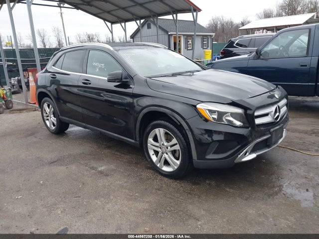 2017 MERCEDES-BENZ GLA 250 WDCTG4GB2HJ295173