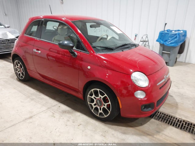 2015 FIAT 500 3C3CFFBR6FT616036 Photo 0