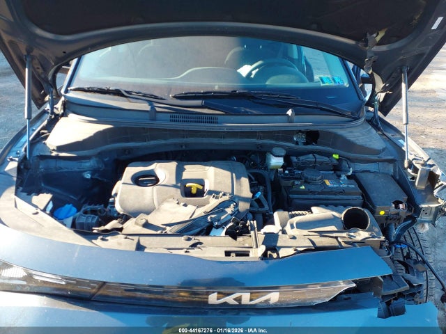 KNDJ23AU0R7241370 KIA SOUL LX
