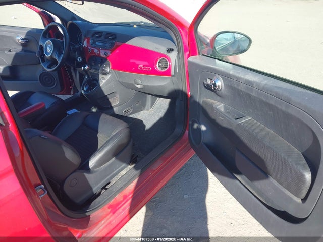2015 FIAT 500 3C3CFFBR6FT709980 Photo 4
