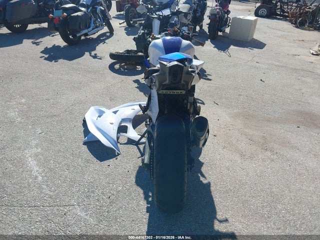 2025 YAMAHA YZFR7 JYARM38E5SA016782 Photo 5