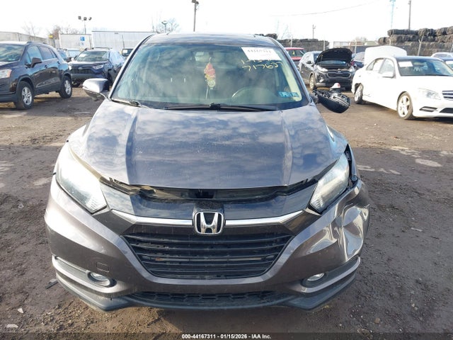 3CZRU6H51JM717627 Honda HR-V EX