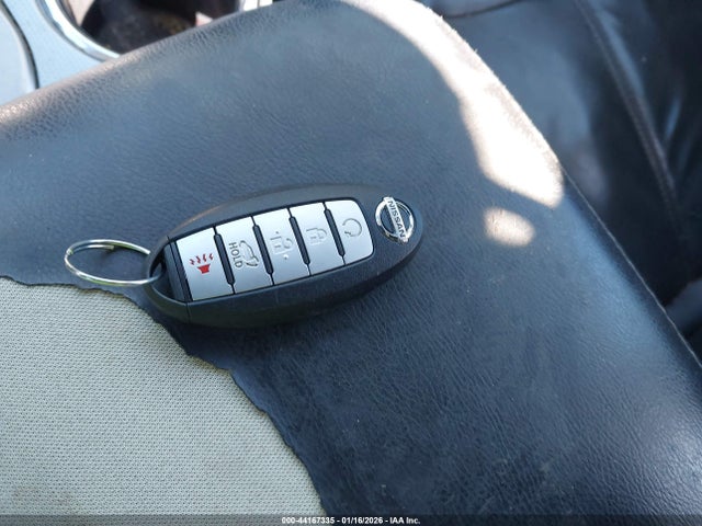 44167335 :رقم المزاد ، 5N1DR2MN0HC633483 vin ، 2017 Nissan Pathfinder Sl مزاد بيع